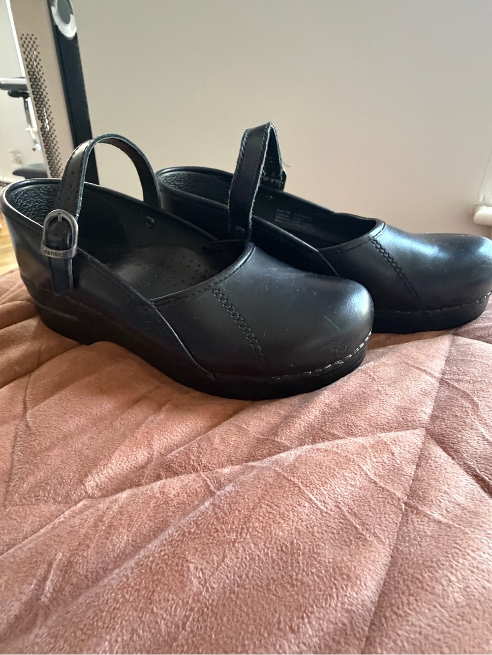 Dansko Black Mary Jane Shoes size 38